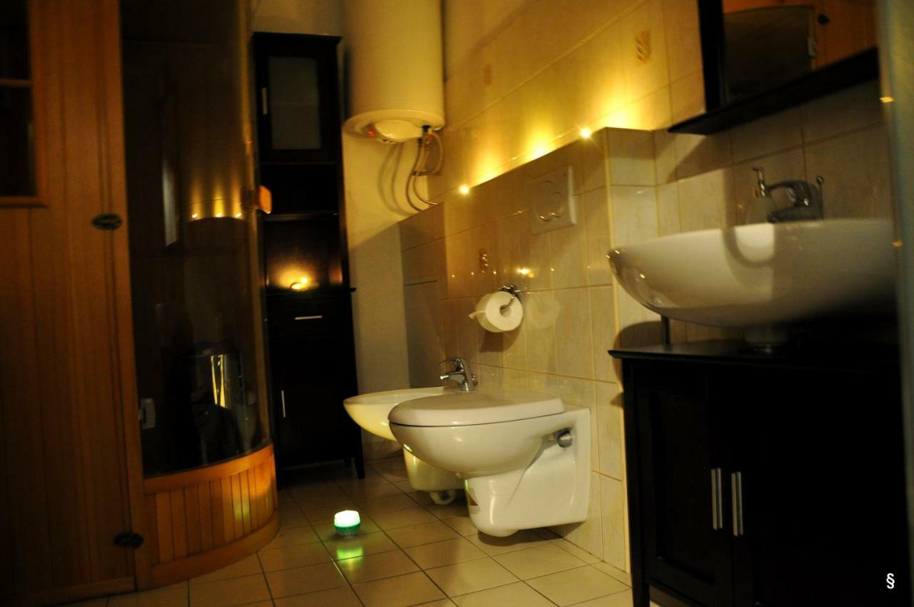 Apartments Mali Raj Dolenci 外观 照片